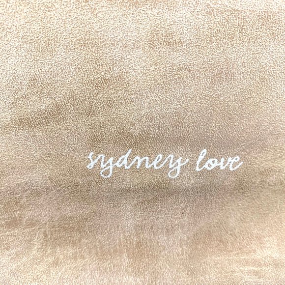 SYNDEY LOVE‎ Convertible Clutch/Crossbody - Picture 5 of 9